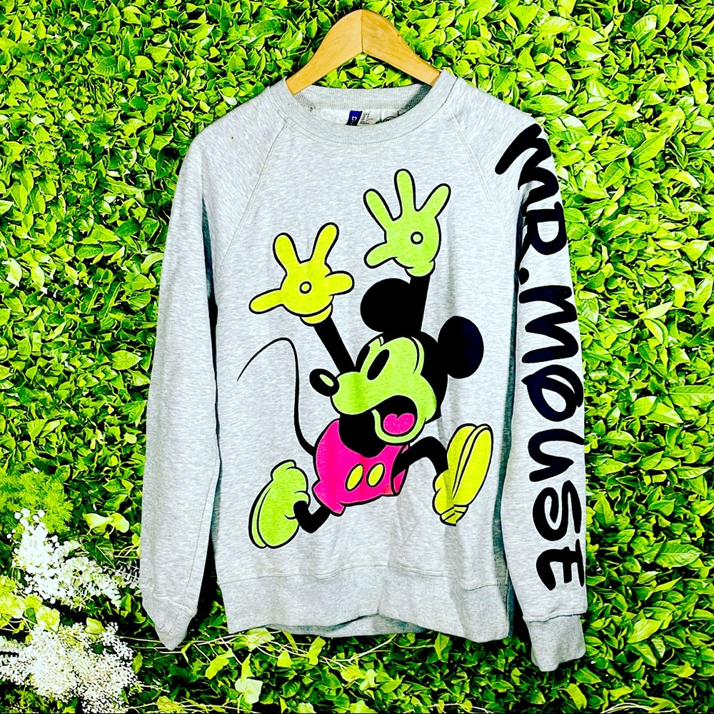 H&m divide mickey mouse mr.mouse gray pull over sweatshirt. Disney disneyland